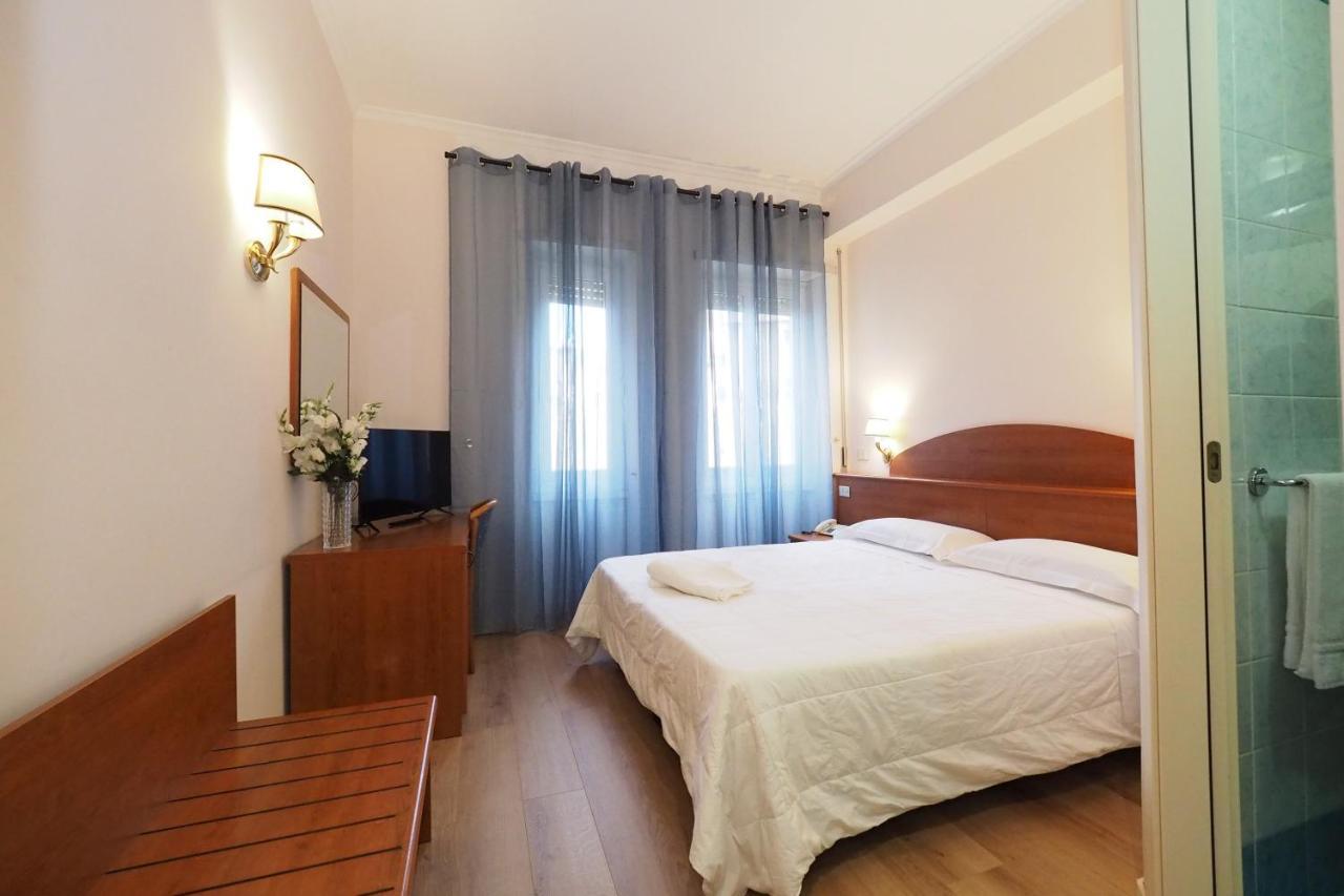 Hotel Laura Róma Kültér fotó