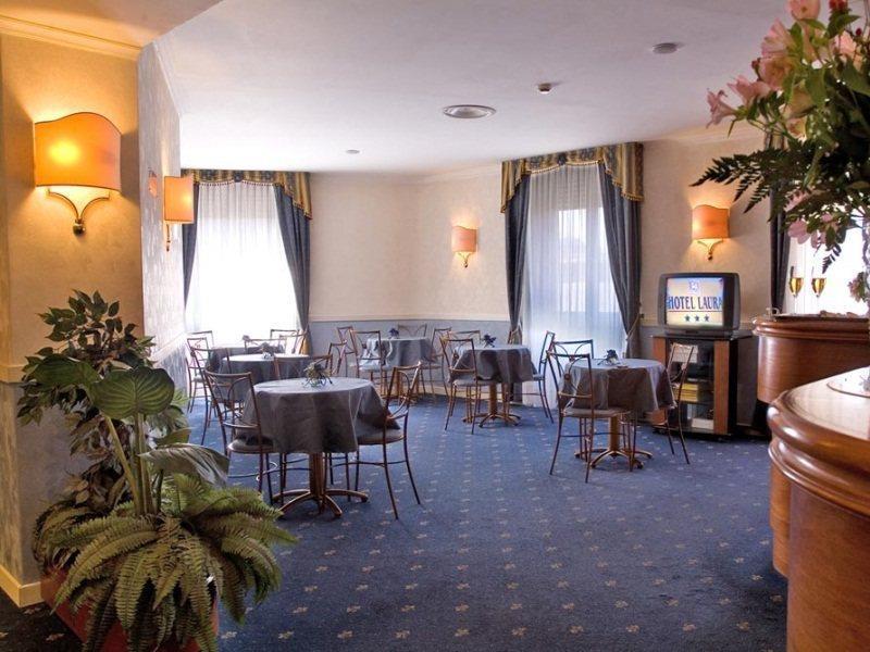 Hotel Laura Róma Kültér fotó