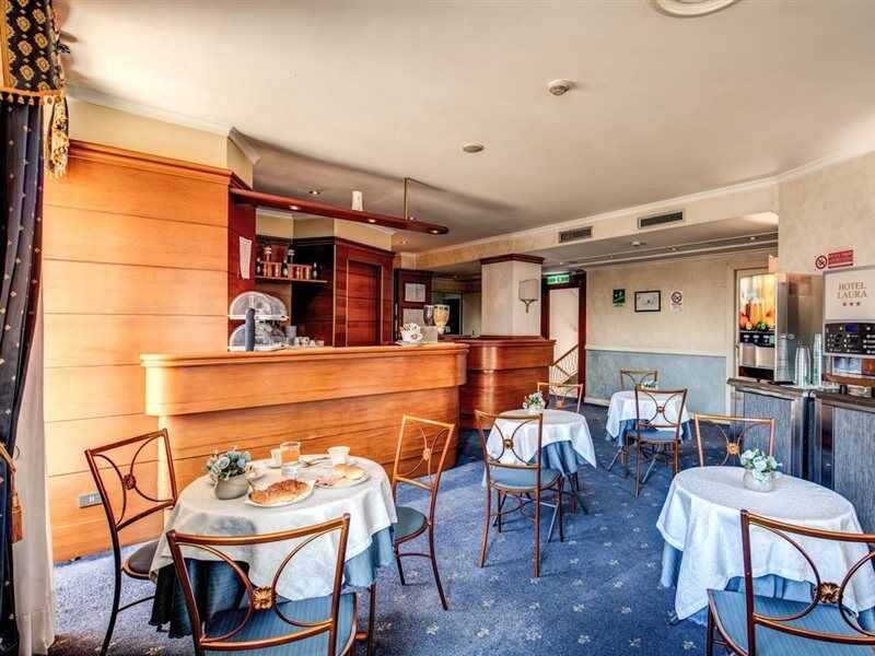 Hotel Laura Róma Kültér fotó